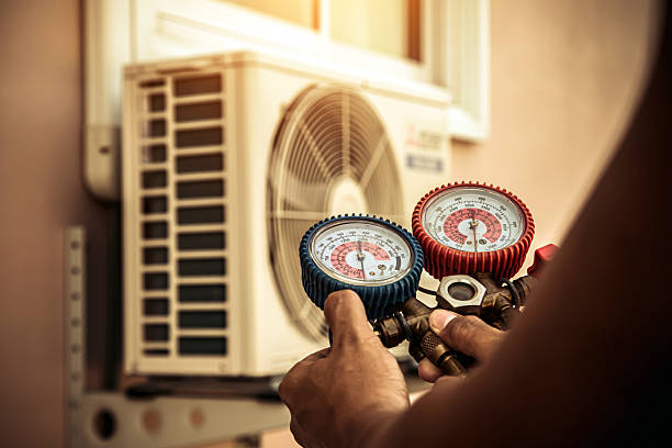 Professional Hvac technician working in Sparta, WI